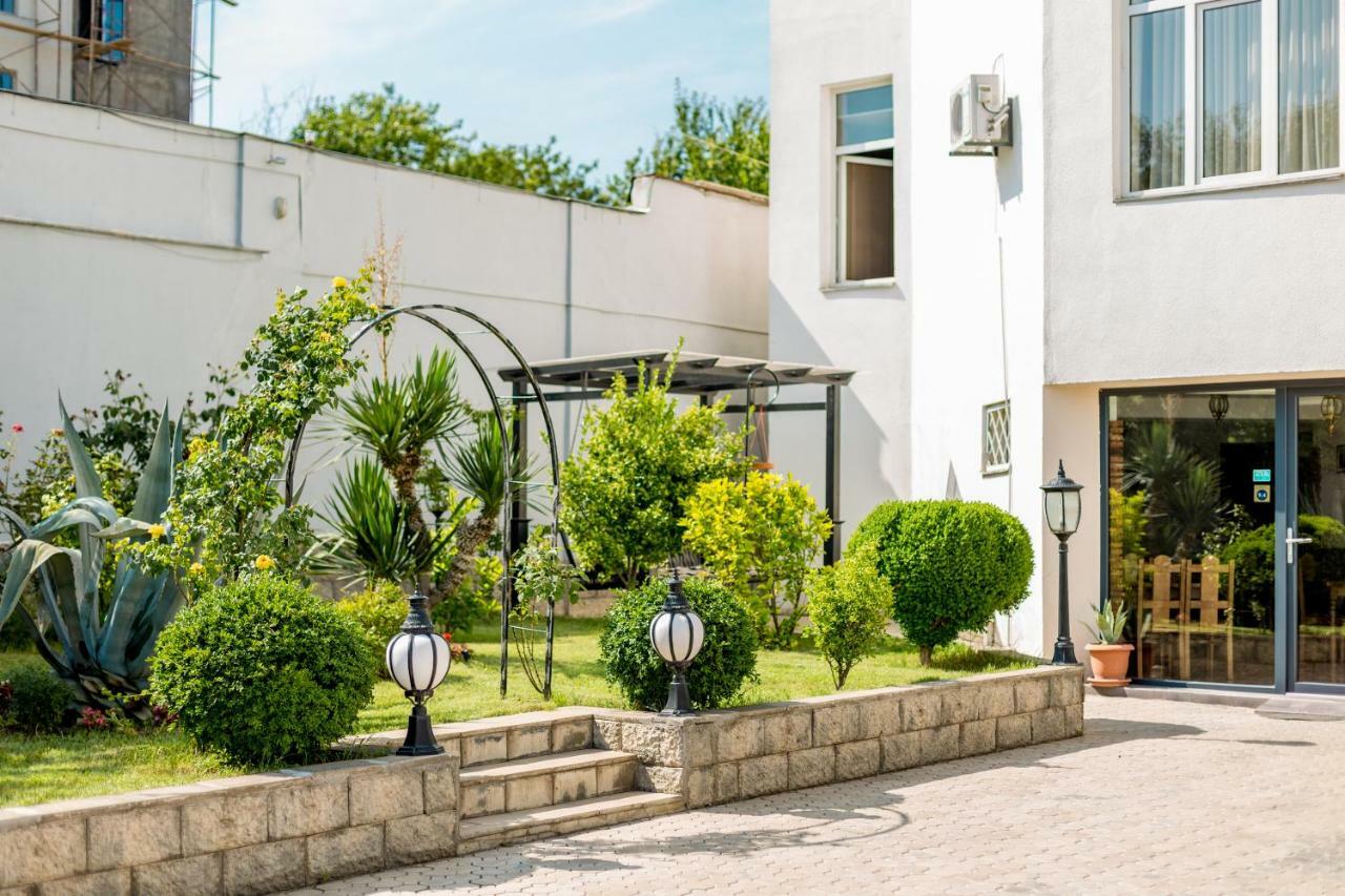 Villa Tiflisi ภายนอก รูปภาพ