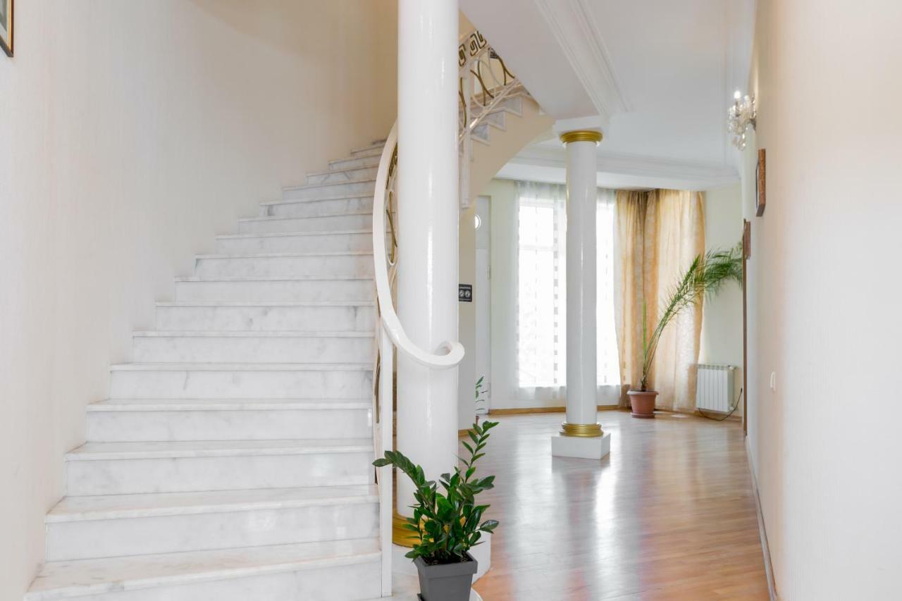 Villa Tiflisi ภายนอก รูปภาพ